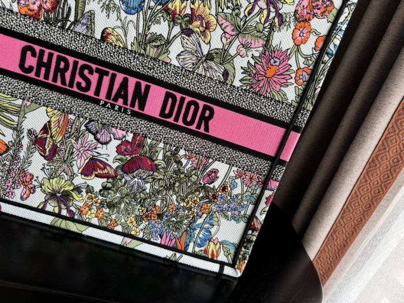 Christian Dior Shopping Bags